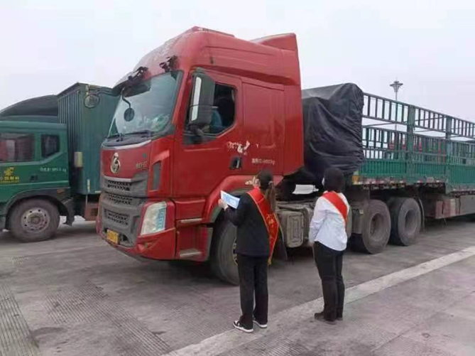 11000份生活物資送出，乘龍為廣大卡友護航！