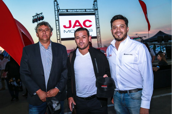 是伙伴，也是圓夢人，智利卡友攜手國際帥鈴實現人生轉變