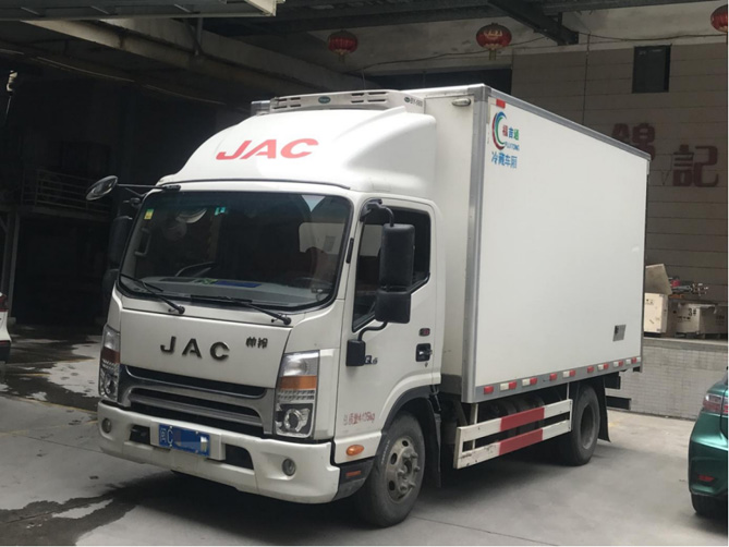 夫妻同心打拼30年 選江淮1卡帥鈴冷藏車創(chuàng)業(yè)成功！