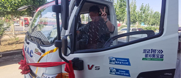 糧油米面批發 江淮1卡駿鈴是運輸幫手也是他的生意名片