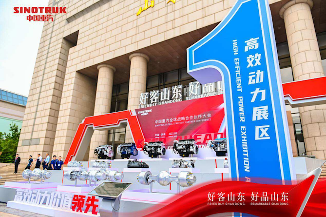 重卡之王，勝者為誰(shuí)？揭秘中國(guó)重汽高效動(dòng)力價(jià)值領(lǐng)先