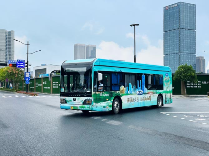 乘綠色大巴，隨央視鏡頭漫游詩畫杭州！