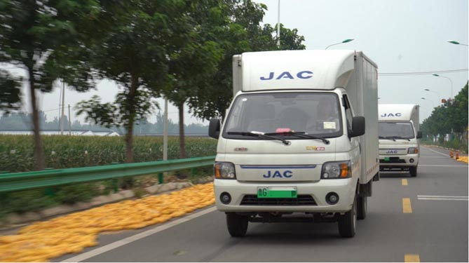 果斷換江淮1卡愷達(dá)純電小卡 貨運(yùn)平臺(tái)老師傅真會(huì)“算”！