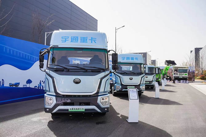 破解行業(yè)困境！宇通聯(lián)手寧德時(shí)代首發(fā)15年150萬公里質(zhì)保長(zhǎng)壽命電池