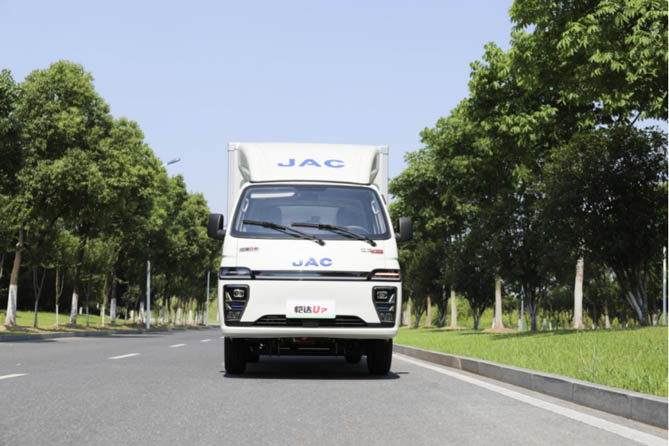 在這里！發現江淮1卡愷達U7純電轎卡的正確打開方式