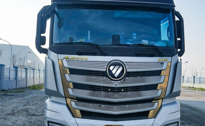 我是重卡節(jié)油王 |百公里17.69L！歐曼EST重卡：快遞運(yùn)輸老司機(jī)婁師傅的賺錢能手