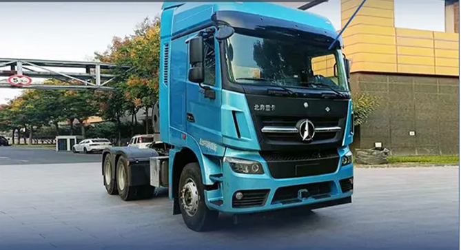 北奔大馬力燃氣牽引車助您致勝盈運全場景