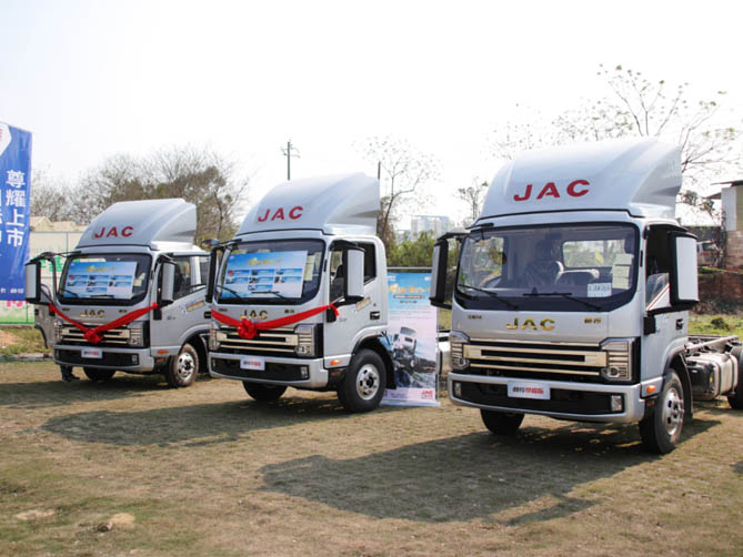 尊耀駕到，領先不止一代！帥鈴尊耀版多地上市，奔赴大“錢”途