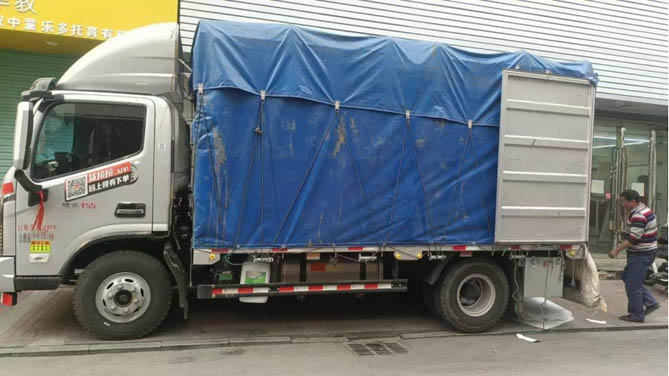 河南卡友張師傅：拉重載綠通，瑞沃TS5超給力